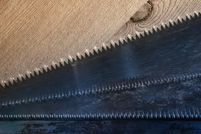 airplane-runway-against-sky-sunset-1-768x512-1 (9)